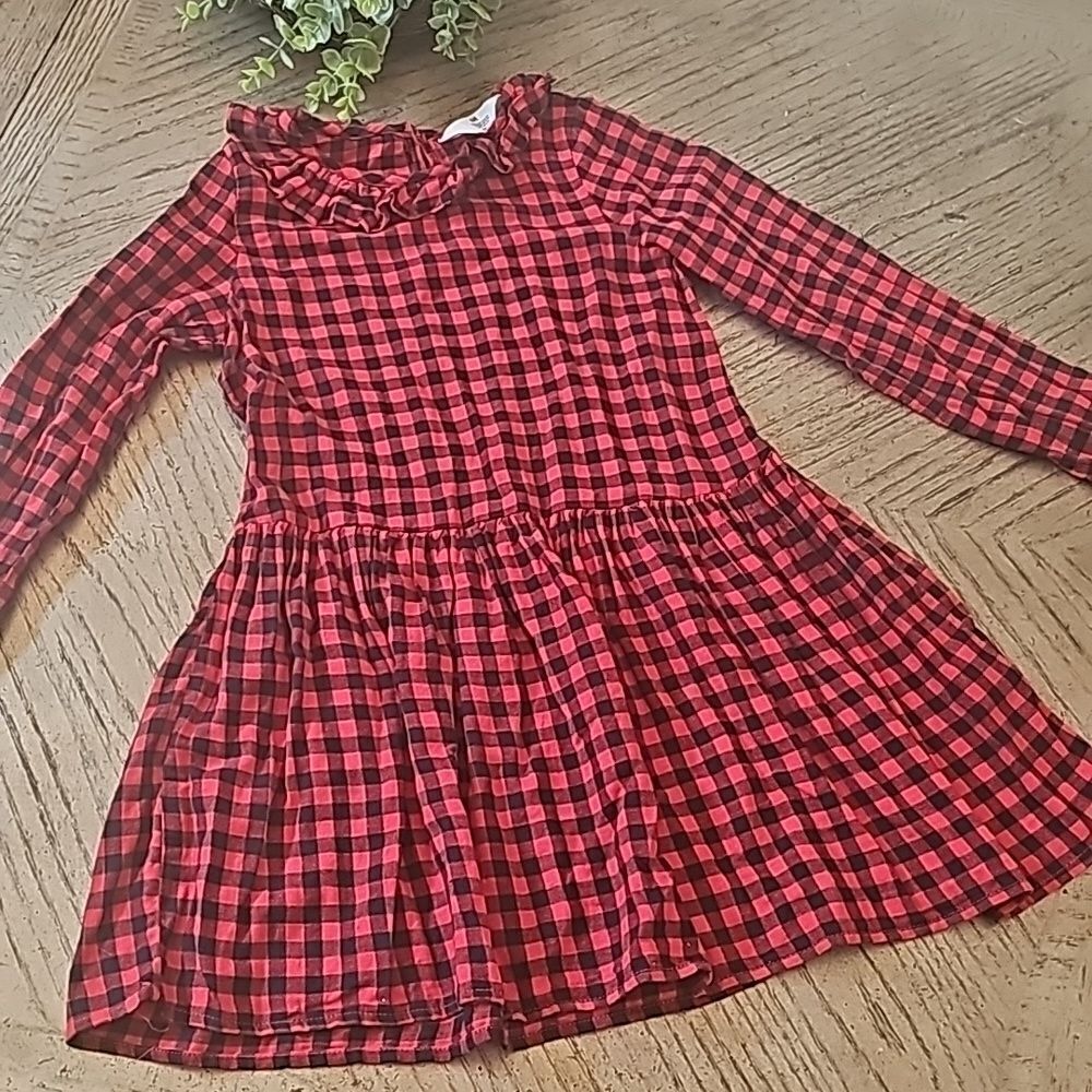 Red plaid long sleeve dress size 8 H&M